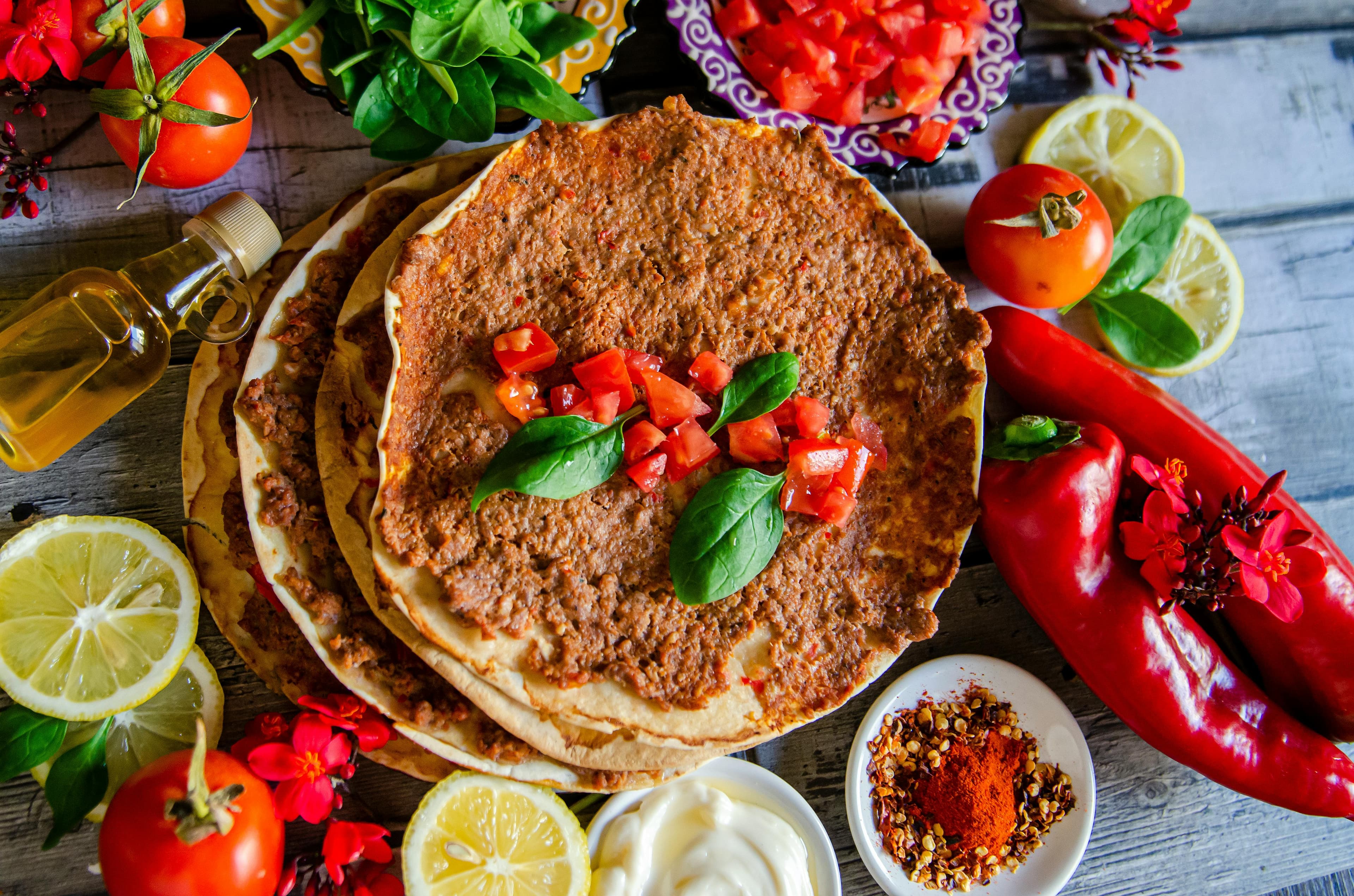 Gerçekçi lahmacun